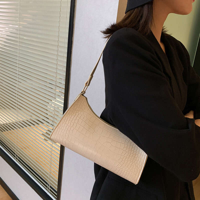 Designer Bag Retro Crocodile Pattern Shoulder Bag For Women PU Leather Armpit Bag France Clutch Bag Casual Female Clutch Handbags Purse Tote purse lux