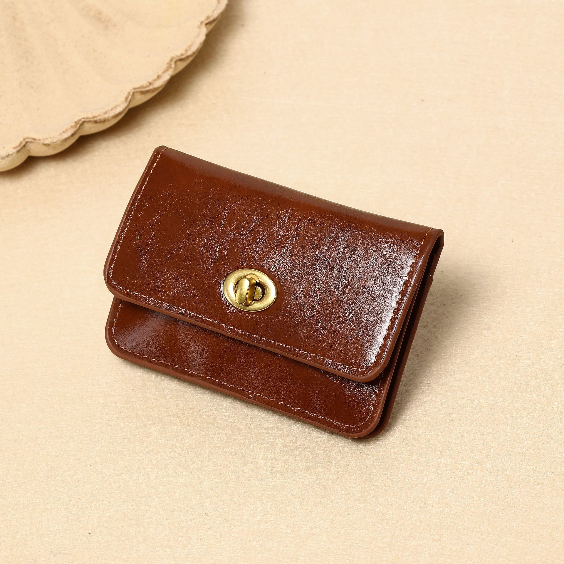 New Korean version Instagram minimalist solid color lock buckle multi-layer Women's high-end feeling wallet card bag