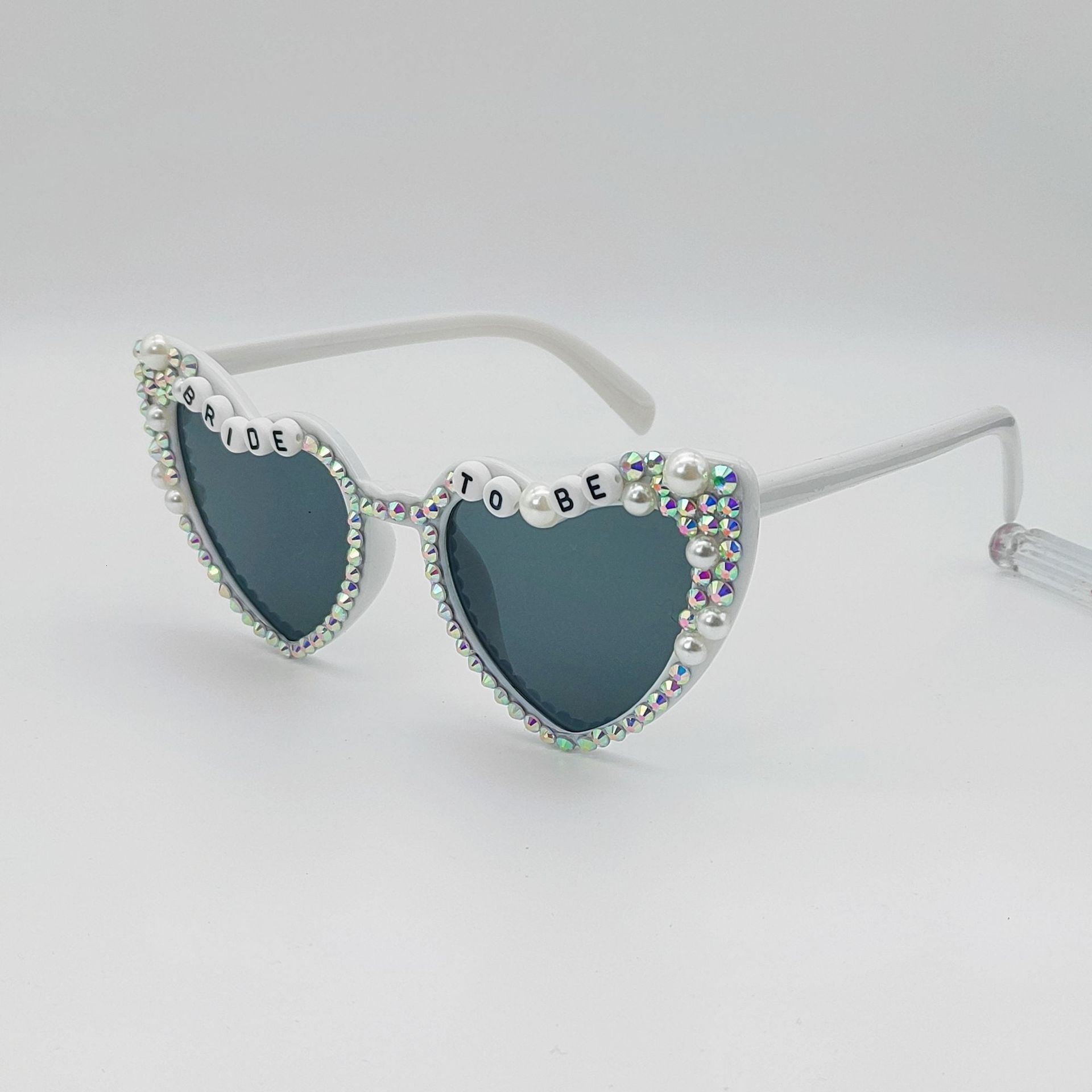 Pearl Wedding English Letter Bridal Love Single Party Sunglasses F10.16-8.8 65c75