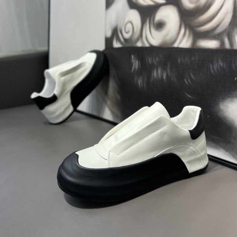 2024 New Breathable Running Leisure Bag Bottom Leather Cap Versatile Sports Little White Men's Shoes