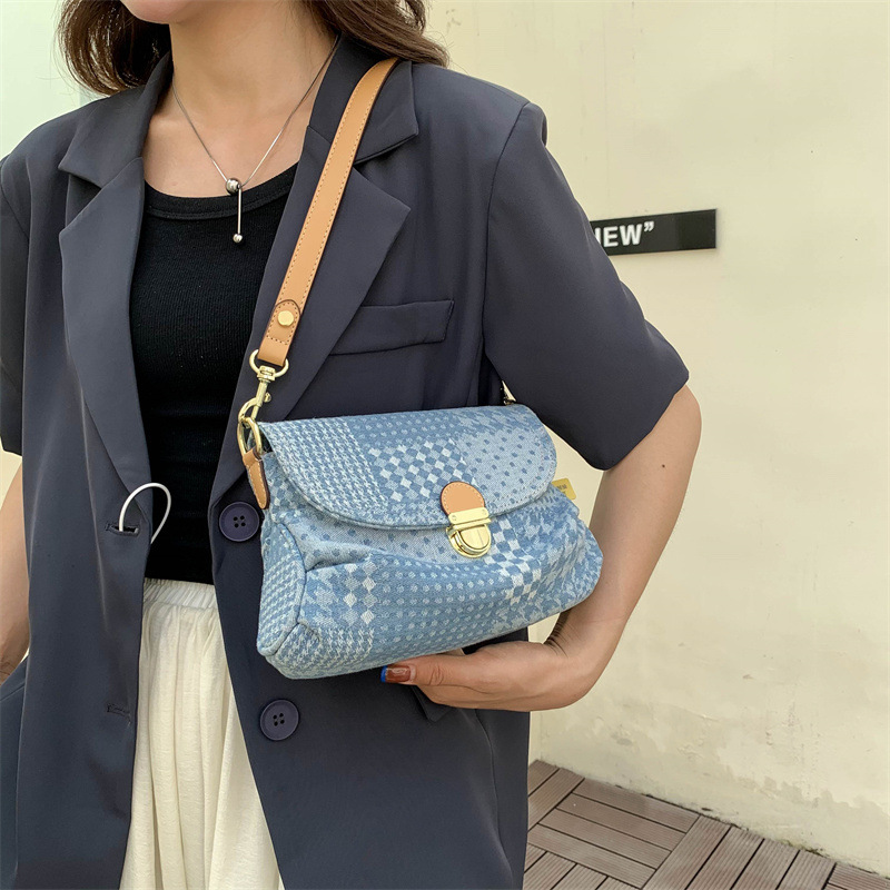 Autumn Large Capacity Versatile Contrasting Denim Casual Small Square Bag