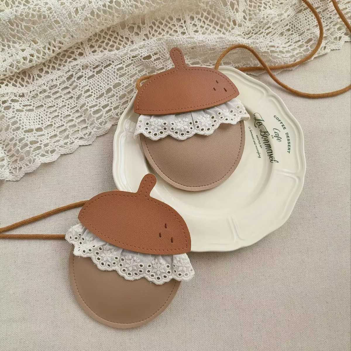 New Sweet Mini Kids Bags for Toddler Girls Cute Acorn Crossbody Bag PU with Lace Creative Handmade Bags Childrens Gift LX241104