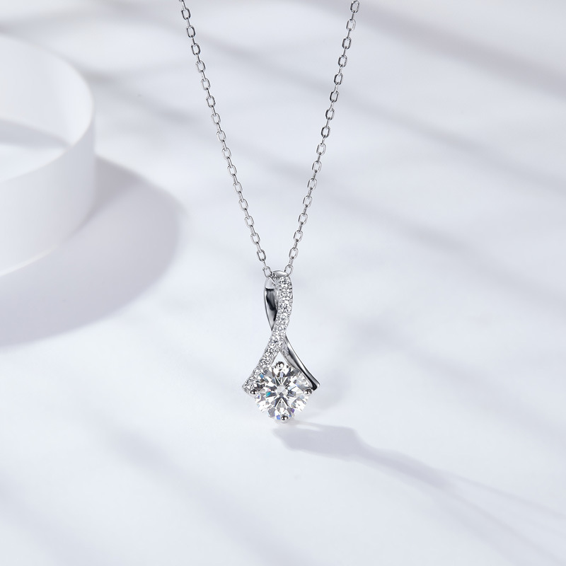 Sweet 2024 Pendant: Authentic Sterg Sier Moissanite Necklace for Women