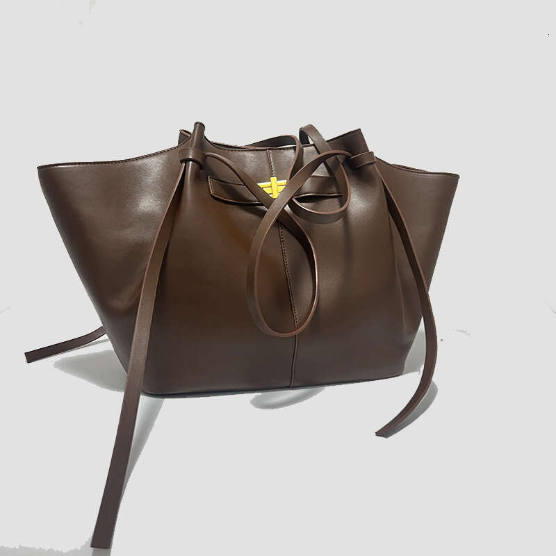 Designer Bag High-Quality Leather Handbag New Women Wing Bag Shoulder Bag PU Fall High-Capacity Commute Light Luxury Ship Bag