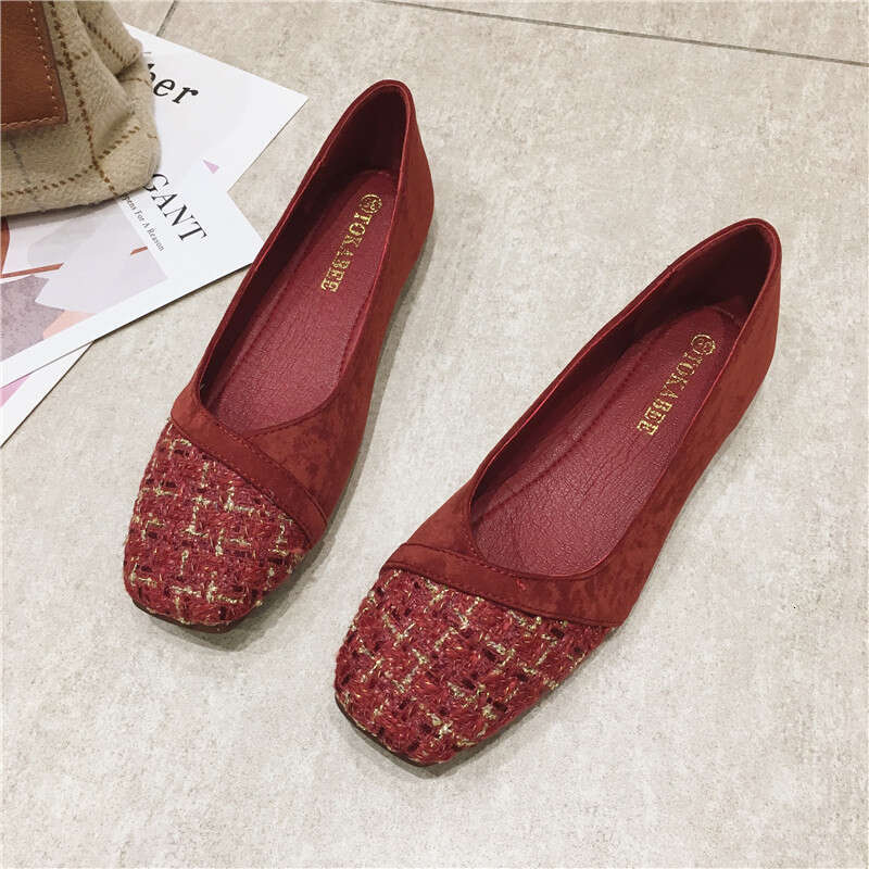2023 Spring New Korean Edition Versatile Square Head Shallow Mouth Small Fragrant Style Flat Comfortable Soft Bottom Bean Single Women's Shoes