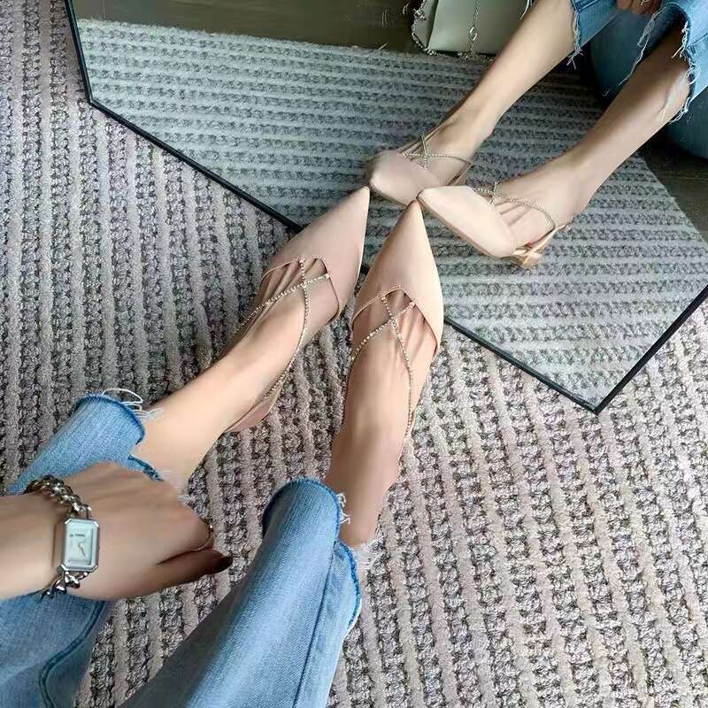 Single Shoe Women's Spring And Summer 2024 New Pointed Flat Half Slippers With Water Diamond Chain Toe Sandals For Women