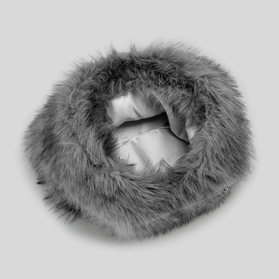 faux fur womens shoulder bag fluffy plush womens handbag small handbag trend armpit bag warm winter wallet 241105