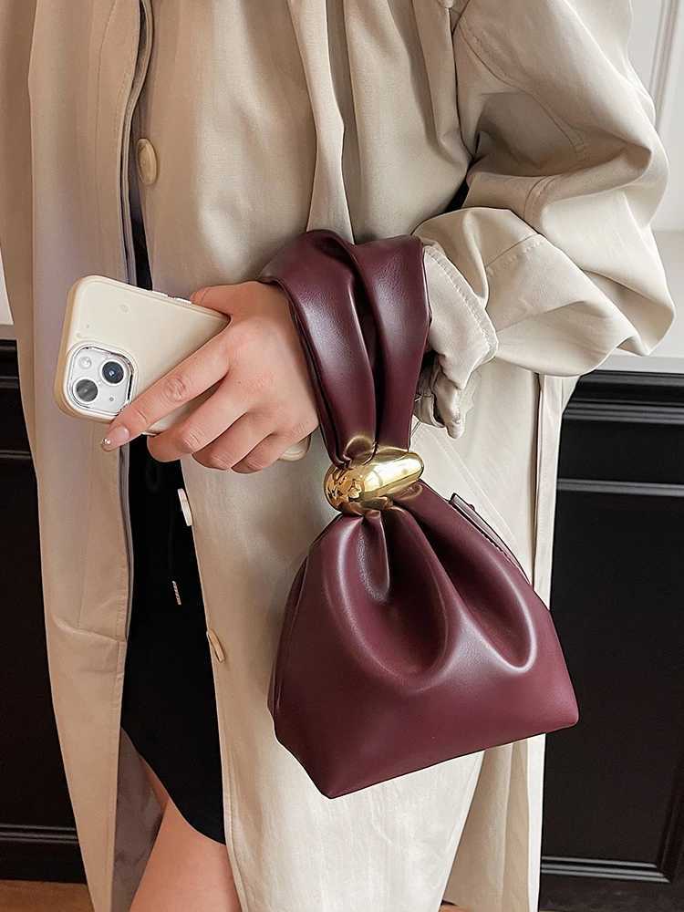 Personalized Soft Leather Clutch Bag Designer Women Pleated Mini Bucket Pouch Temperament Side Zipper Party Evening Bags