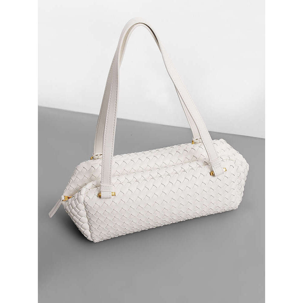Designer Bag Woven Handbag 2024 New Niche Design European Luxury Fashion Trend Shoulder Bag Tote