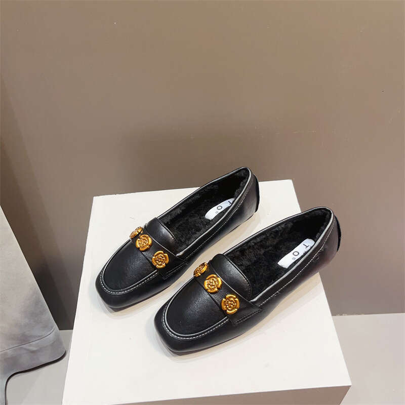 Feng Fang Tou Flat Single Women's Autumn And Winter Cotton Le Fu Mao Warm Large Soft Bottom Bean Shoes