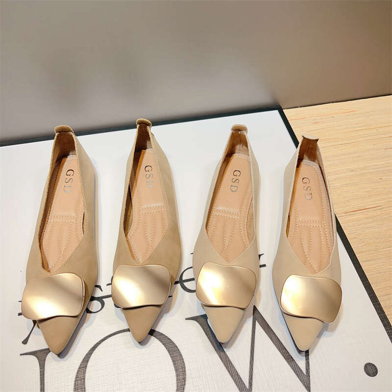 French Pointed Single Women's Korean Version Fashion New Item Leather Soft Sole Square Buckle Shallow Mouth Gentle Flat Bottom Fairy Style Scoop 