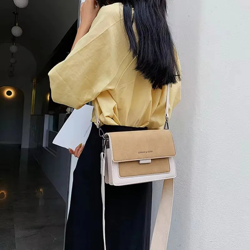 Home>Products> Handbags>Womens Handbags>Fashion Handbags>Womens Handbags 241105