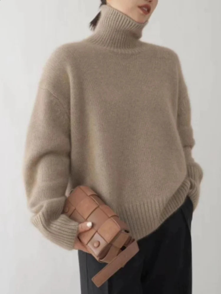 Elegant Solid Color Turtleneck Knitted Women Sweater Casual Long Sleeve Loose Warm Pullover 2024 Autumn Female Streetwear 241105