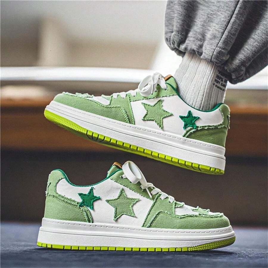 New Men Casual Elevator Shoes Fashionable Star Decor Sneakers High End Trendy Brand