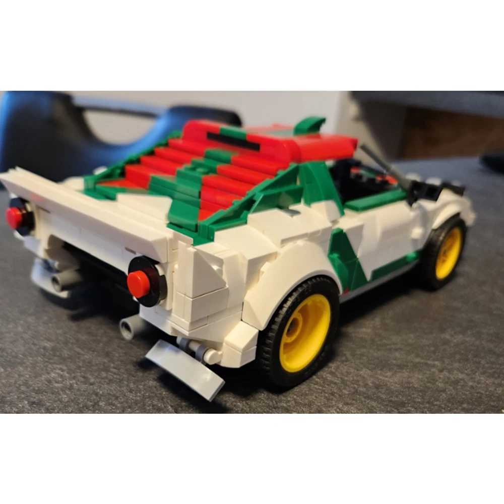 Free shipping Blocks 1023 pieces of MOC Speed Champion Lancia Rally assembled racing models toy technology car building blocks DIY childrens birthday 