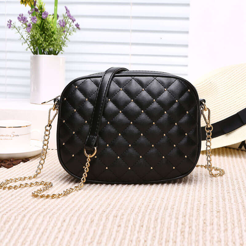 Designer Bag Hot Sale Women Messenger Bags Brand Designer Shoulder Bags Rivet Chain Strap Crossbody Bags For Women Bolas Feminina