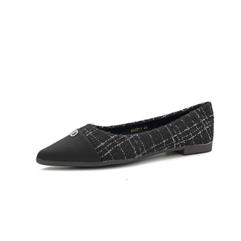 Xiaoxiangfeng Shallow Mouth Pointed Single Shoe Women's Spring And Summer New Korean Version Temperament Versatile Rhinestone Soft Sole Flat Shoe