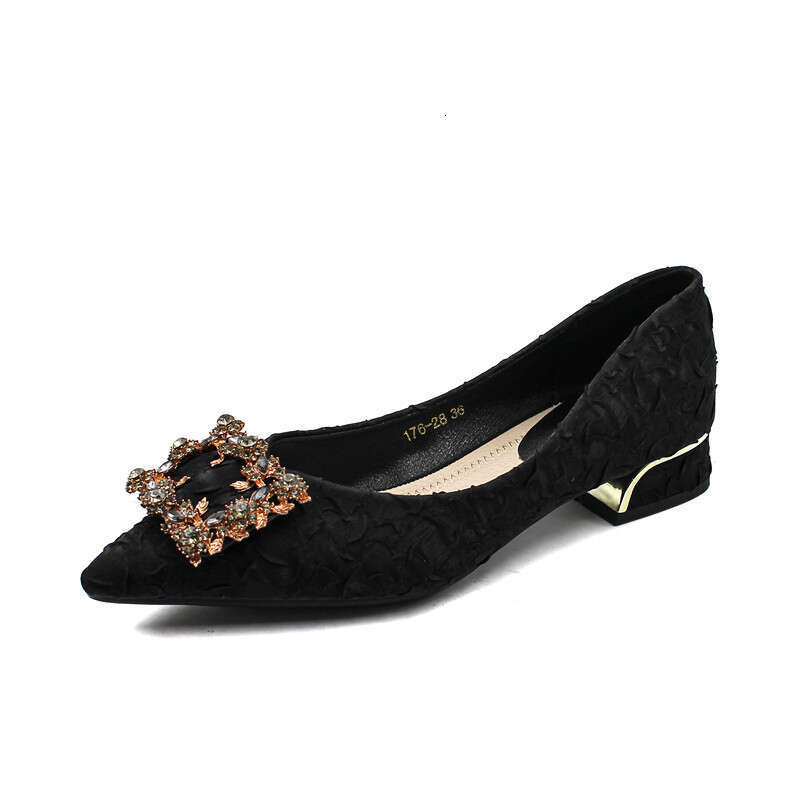 Single Hoe 2023 Pring/Ummer New Item, Veratile For Ladie, With A Thick Heel And Pointed Temperament. Metal Rhinetone Hallow Mouth Mid Heeled Women