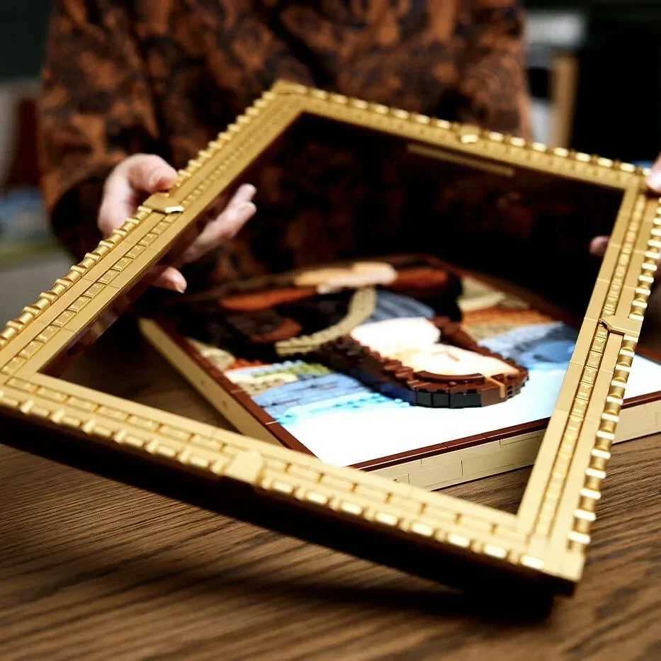 Free shipping 2024 NEW 31213 Art Mona Lisa Building Blocks World Famous Painting 3D Model Assemble Bricks Toys Christmas Gift Home Decor