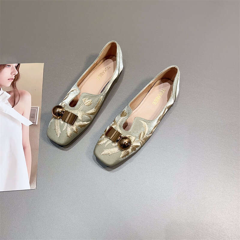 French Embroidery Square Toe Single Shoe Women's Korean Version New Spring And Summer Shallow Mouth Flat Bottomed One Foot Soft Soled Bean Shoes