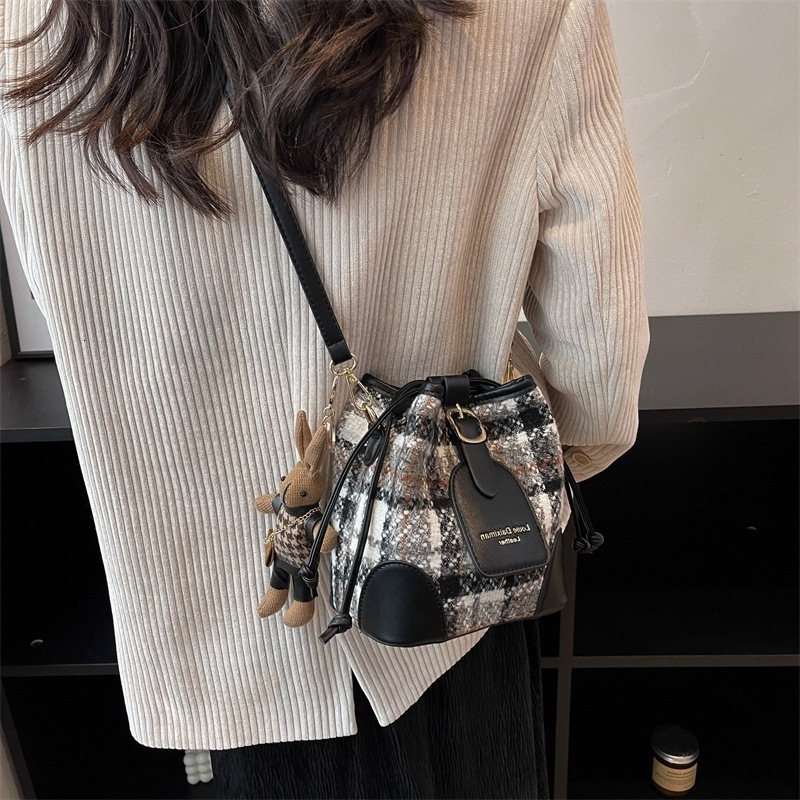 Bag Tote Wallet Designer Bags Niki Purse Duncks Fashion Classic 10a Top Woman Handbagevening Autumn and Winter Large Capacity Commuting Bucket for Wom