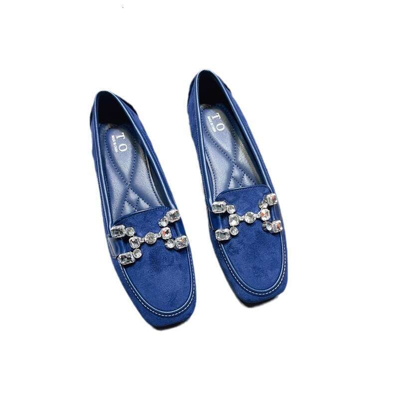 Soft Soled Bean For Women, Korean Version, New Fashionable Versatile, With Rhinestone Buckle, Suede, Square Toe, Flat Bottom, And Large Size Single Sh