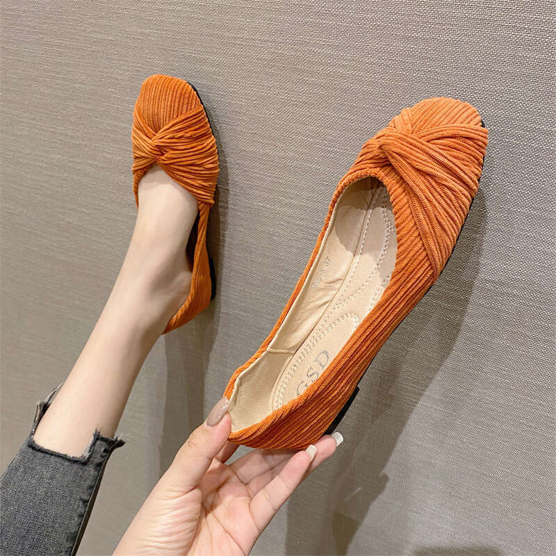 Single Shoe Women's 2023 New Spring/Summer Fairy Style Square Toe Soft Soled Flat Shoes, Light Mouth Versatile Suede Floating Shoes