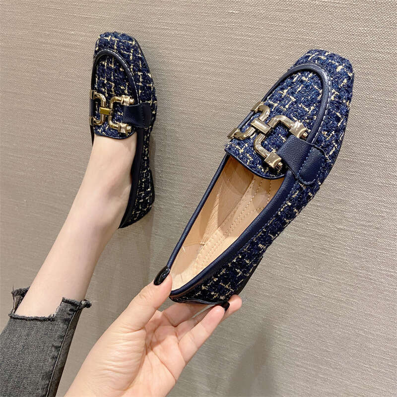 Spring 2023 New Product Single Head Cloth Woolen Soft Bottom Le Fu Versatile Bean Women's One Foot Shoes