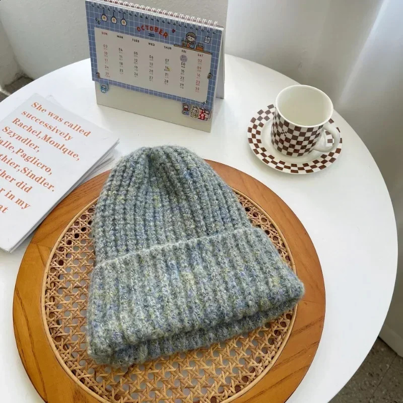 Winter Unisex Wool Hat Loose Big Head Circumference Knitted Hats Womens Korean Warm Oversized Skullies Beanies Christmas Gift 241105