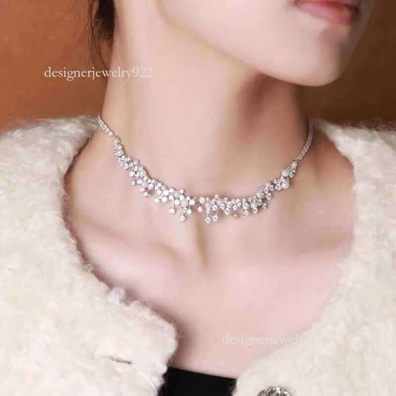 French Pearl Designer Necklace for Women New Autumn/Winter Arrival Popular Clavicle Chain, Wedding Gift for Ladies/Girls