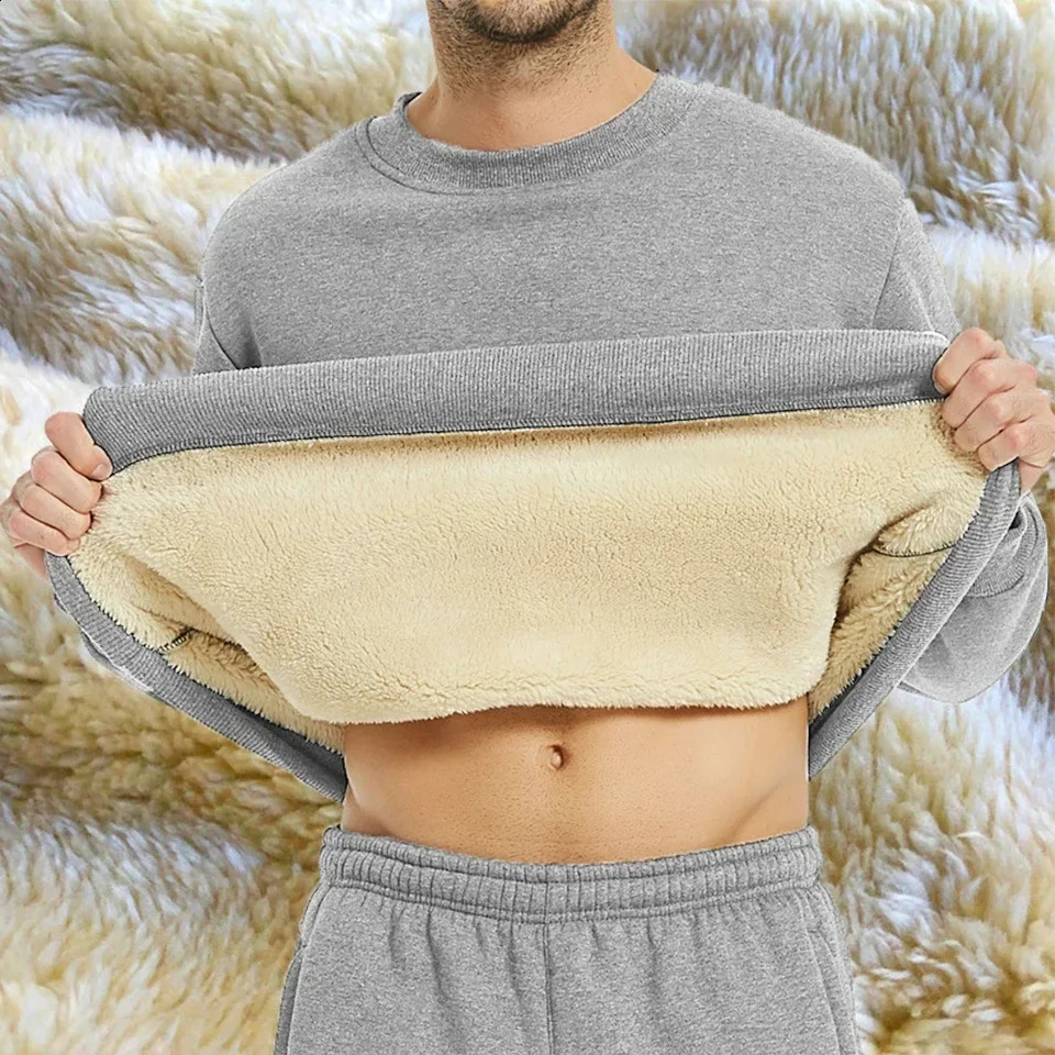 Winter Man Warm Fleece Lined T Shirt Thick O Neck Solid Color Basic Pullover Sweatshirt Thermal Underwear Tops Clothing For Men 241105