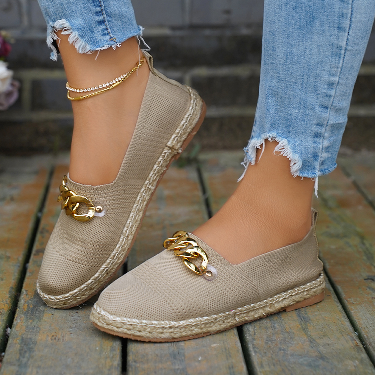 Autumn and winter new metal flat bottom breathable casual single shoes for women, plus plus size hemp rope fly woven one foot lazy shoes for women