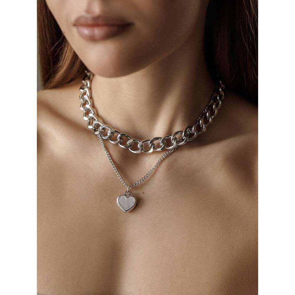 European and American Cross Heart Pendant Necklace for Women Sweater Chain Trendy Jewelry Accessories