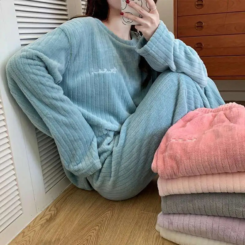 Women Pyjamas Sets Warm Pajama Flannel Thick Homewear Long Sleeve Cartoon Sleepwear Female Pajamas Suit Wearable 2 Piece 241105