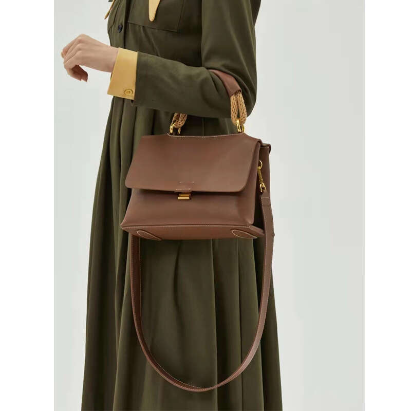 Maxdutti 2023 New Messenger Women French Retro Handbag Fashion Elegant Ladies Casual Commuter Leather Shoulder Bag