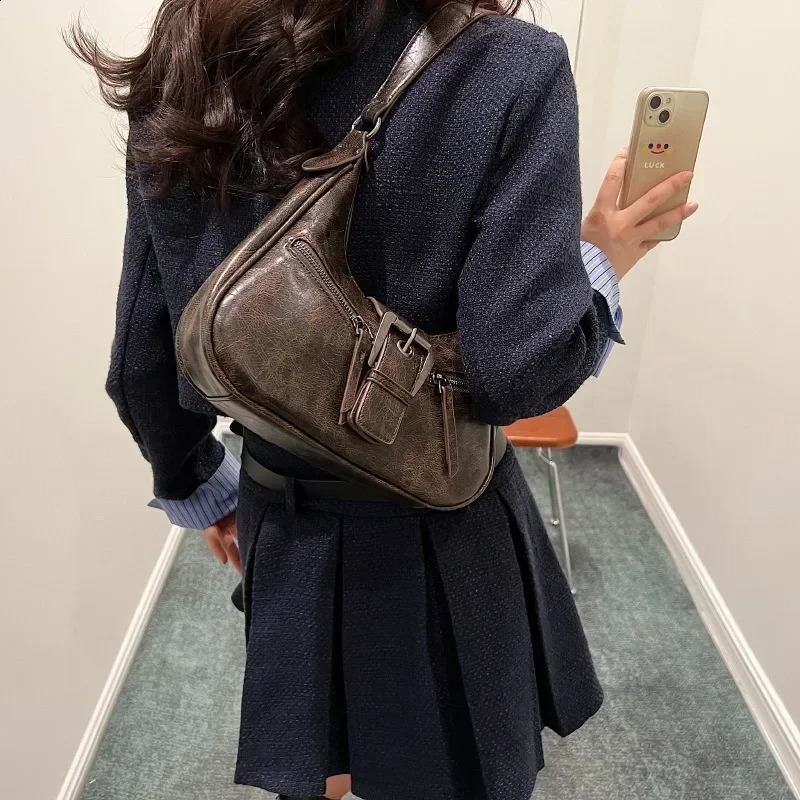 Retro Belt PU Womens Leather Shoulder Bag Y2K Small Retro Womens Underwear Horizontal Bag Fashion Handbag 241105