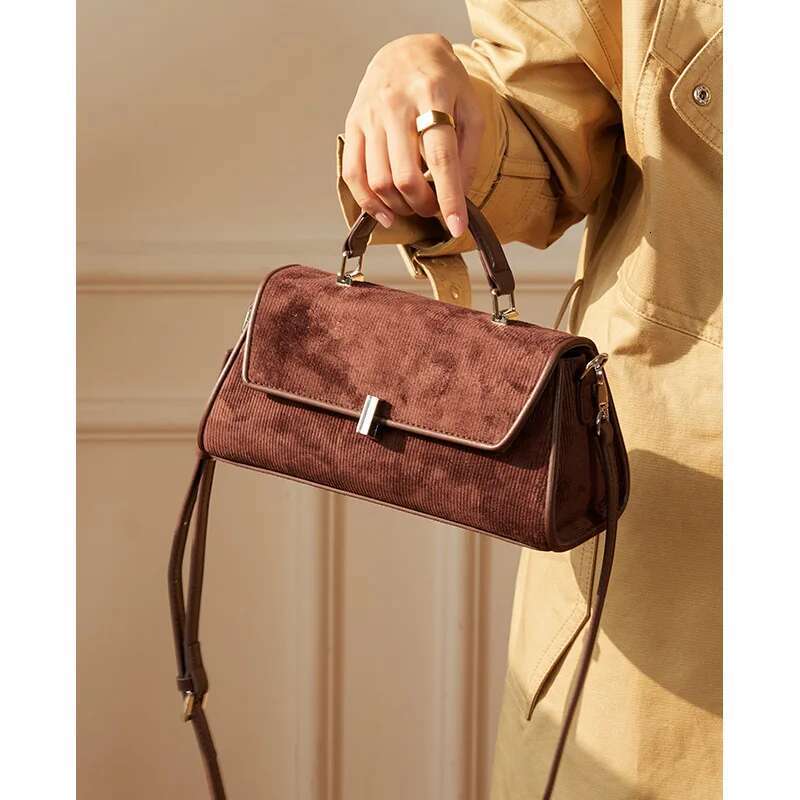 Designer Bag New Caramel Coffee Color Small Box Flap Bag Matte Suede + Split Leather Women Crossbody Shoulder Bag Daily-Use Winter Purse Saddle bag