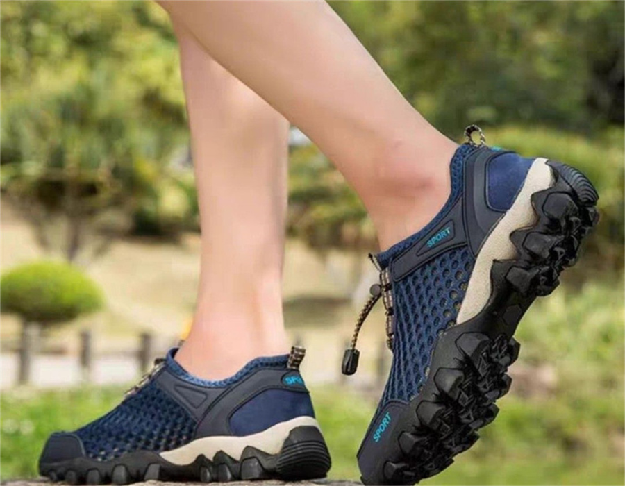 Breathable Sneakers For Men Climbing #HXTE17 Hiking Gym Shoes Men Outdoor Beach Wading Tenis Barefoot Sneakers