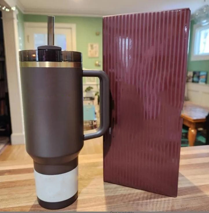 Chocolate gold Cosmo Pink Tumblers 40 oz H2.0 Cups with handle Lid and straw Target Red Holiday Mugs 40oz Tumblers