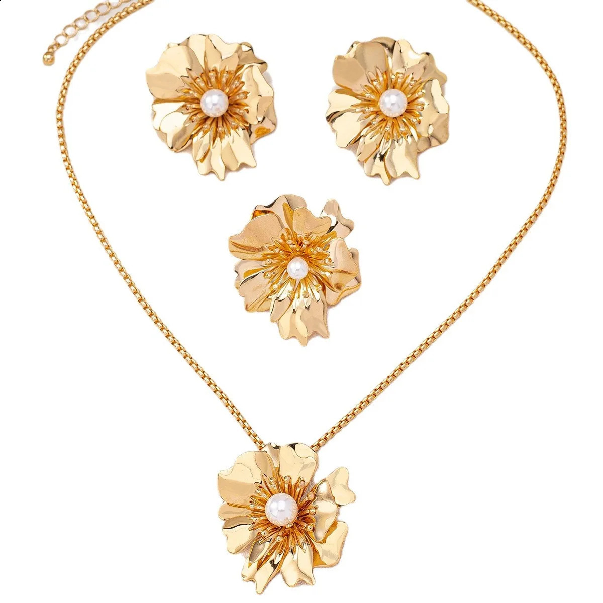 European and American Fashion faux Pearl Necklace Fashion Versatile Accessories Flower Ring Earrings Womens Jewelry Set 241105