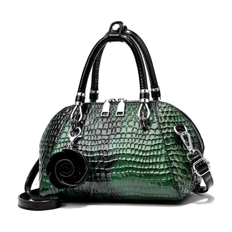 Designer Bag European / American Style Fashion Handbag Yellow Crocodile Pattern Women Tote Bag Ladies Small Shell Messenger Shoulder Bags tote bag