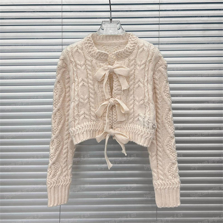 2025--Cropped Women Knitted Sweater Top Luxury Elegant Bowknot Knit Tops Designer Hollow Casual Sweaters Knitwear