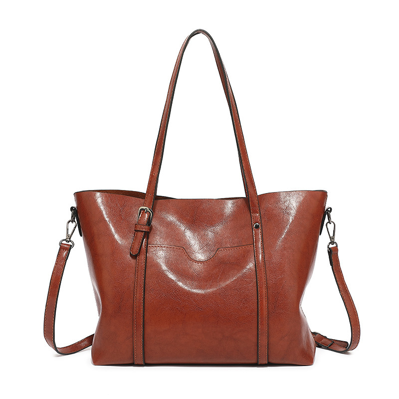 Designer's new fashionable soft leather casual women's handbag, single shoulder sloping body, capacity bucket, large bag, fashionable bag