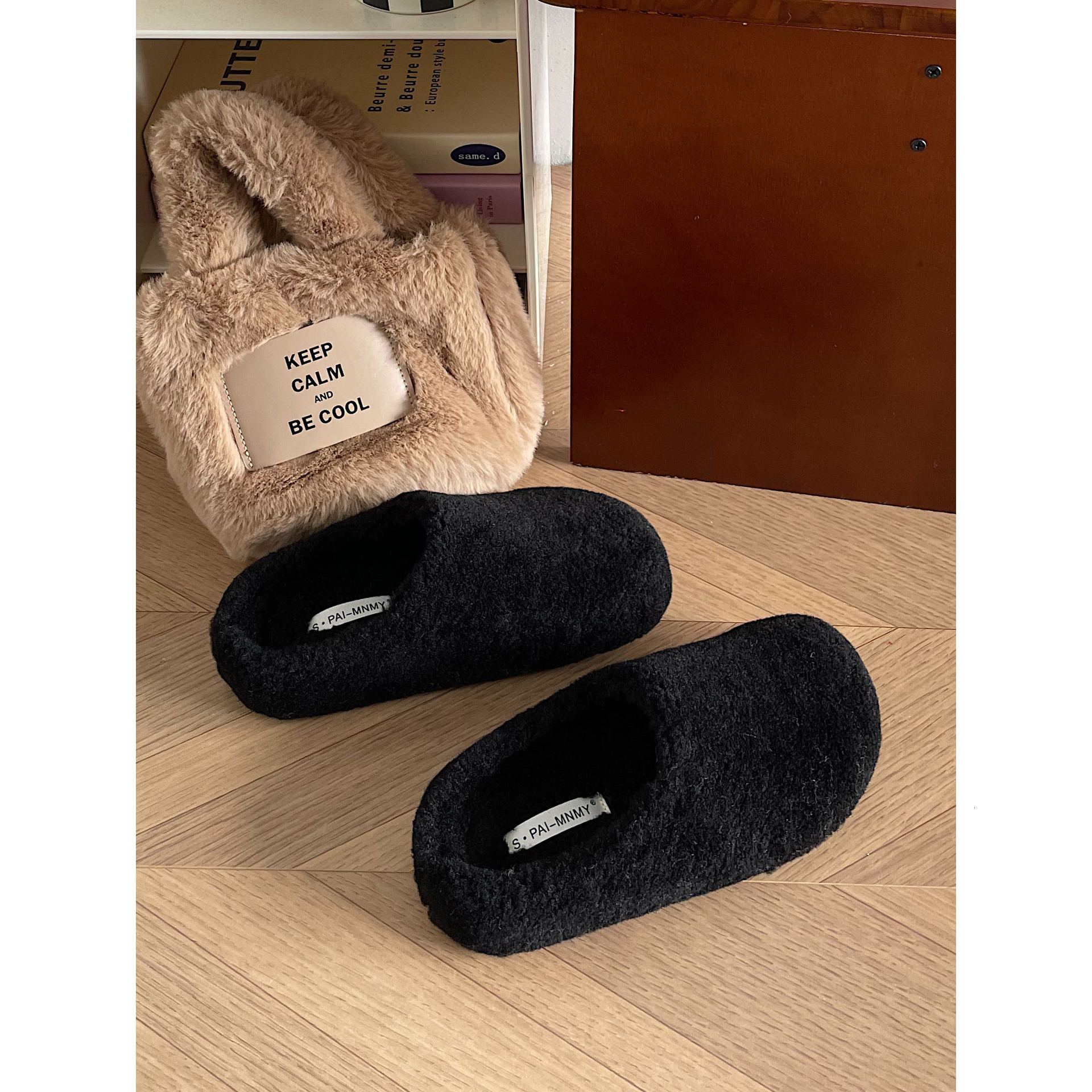 European Style Slippers Casual Hairy Slippers For Women 2024 New Winter Outfit, Flat Bottomed Lazy Mueller Shoes With Velvet Toe Cover, Half Trailer c