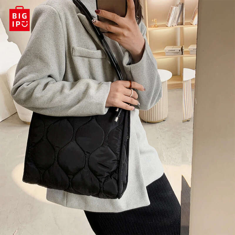 Designer Bag Winter Down Cotton Shoulder Bag Women Waterproof Tote Bags For Women Soft Fluffy Air Down Female Satchel Simple Crossbody Bag handbag