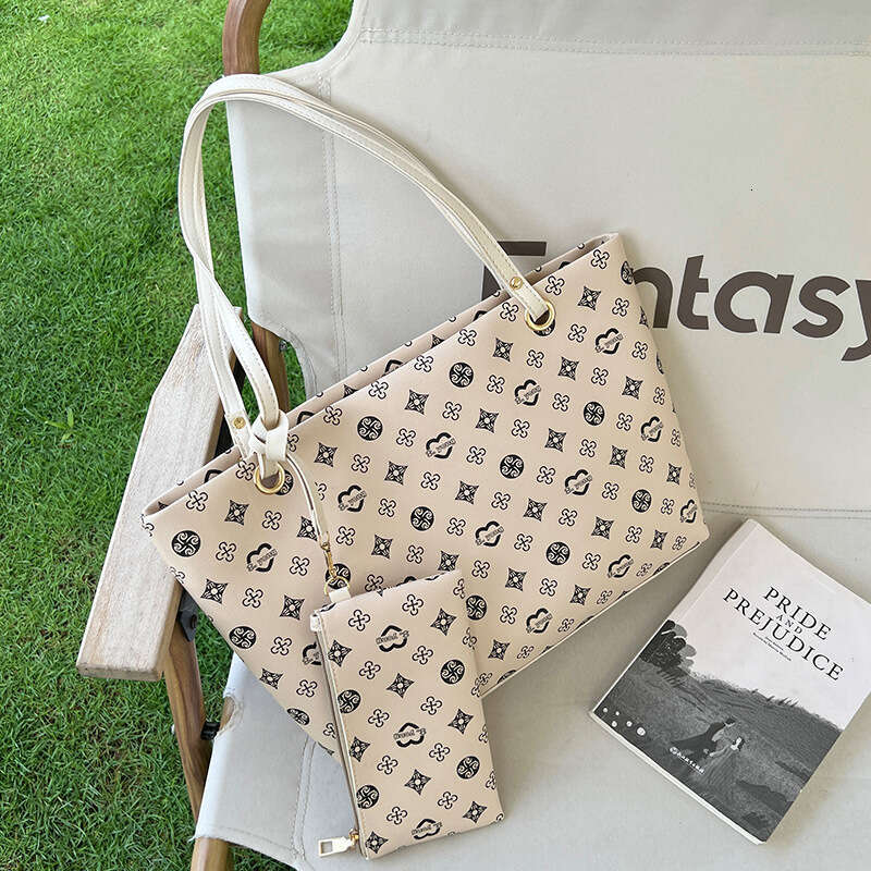 Designer Bag Large Capacity Shoulder Bag Two-Piece Set L2024 New Women's Bag Ladies Handbag European Tote Bag Women