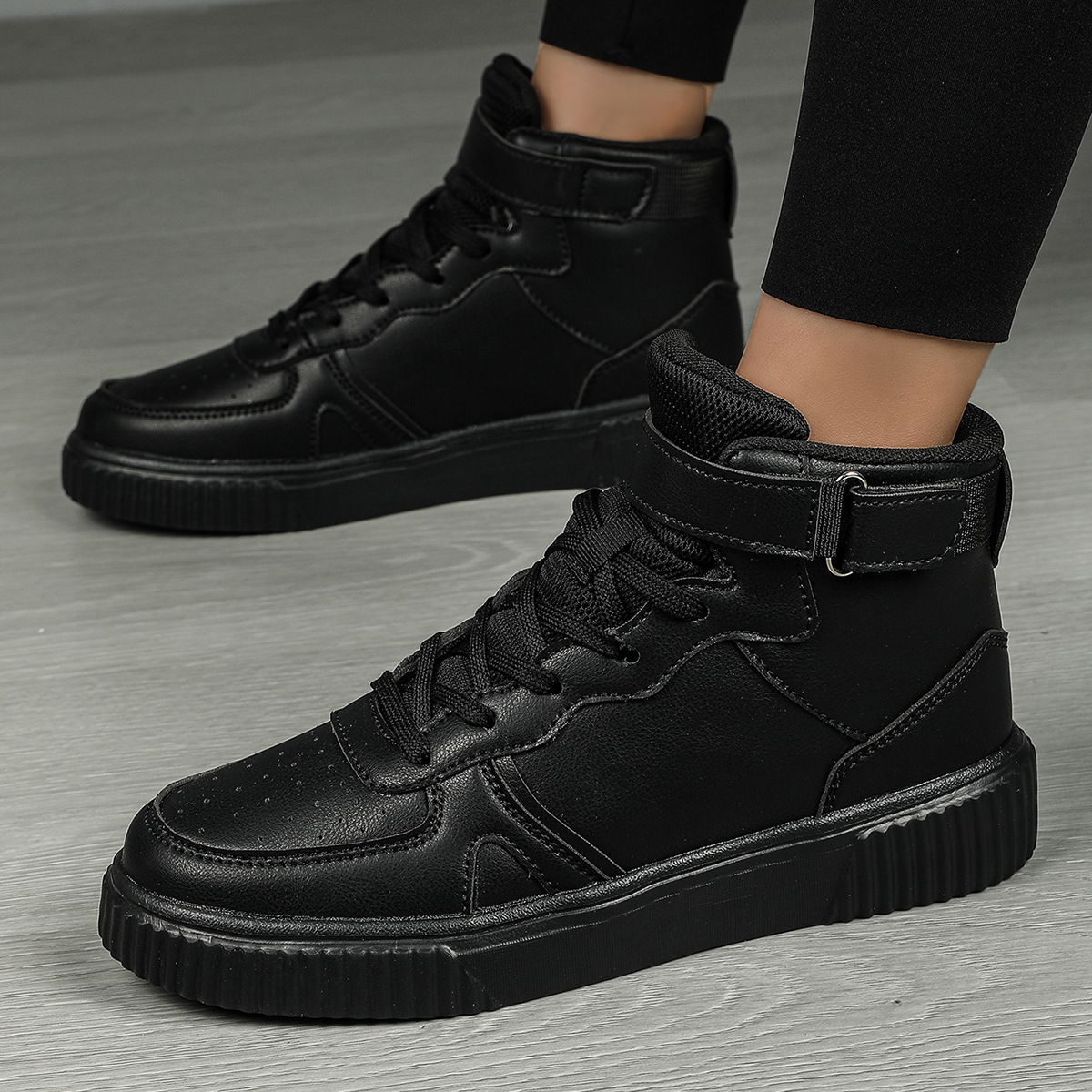 Fashionable Men Women Casual Shoes Black White Grey Top Low Sneaker Lace Up Outdoor Shoes