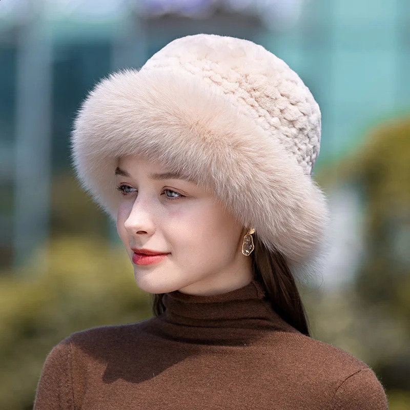 Lady Winter Real Fur Hat Women Warm Knitted Genuine Formal Rabbit Top Natural Fox Bomber Caps Rex Cap 241105