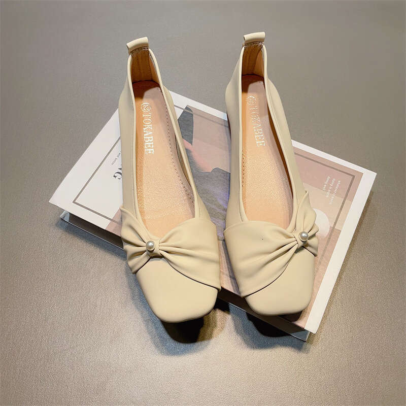 Korean Fashion New Single Shoe Women's French Gentle Evening Style Low Heel Scoop Pearl Shallow Mouth Large Size Bean Shoes