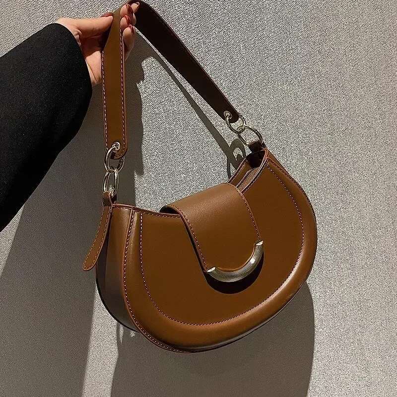 Armpit Shoulder Side 2025 Designer Trend Leather Small Underarm Crossbody Handbags and Purses Bags for Women